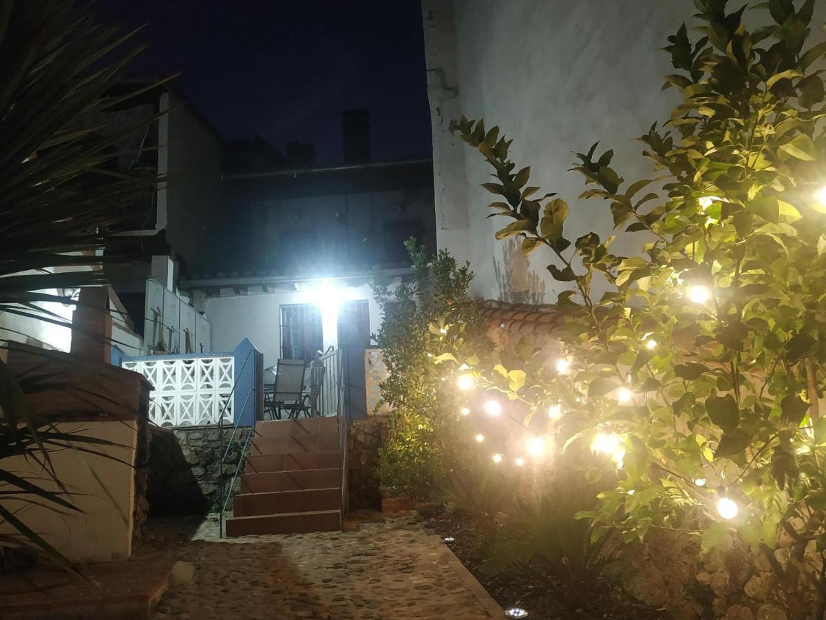 Alborada Apartamentos Rurales Hervas Exterior photo